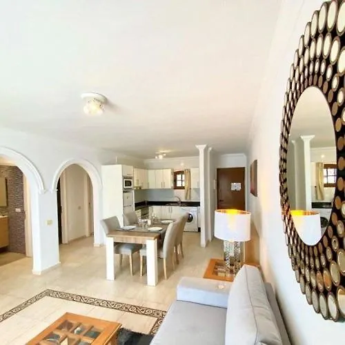 プエルト・デル・カルメンLa Cumbre 1A - 2 Bed/2Bath Ground Floorアパートメント 0*, プエルト・デル・カルメン